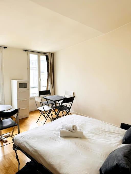 Coeur De Paris - Paris 1Er Appartement Buitenkant foto