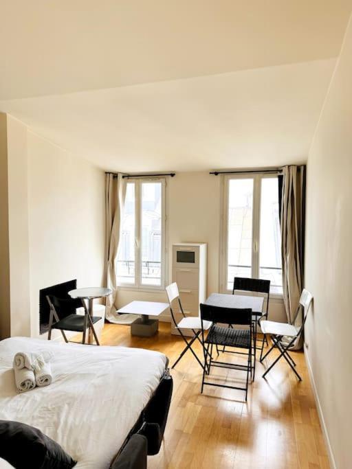 Coeur De Paris - Paris 1Er Appartement Buitenkant foto